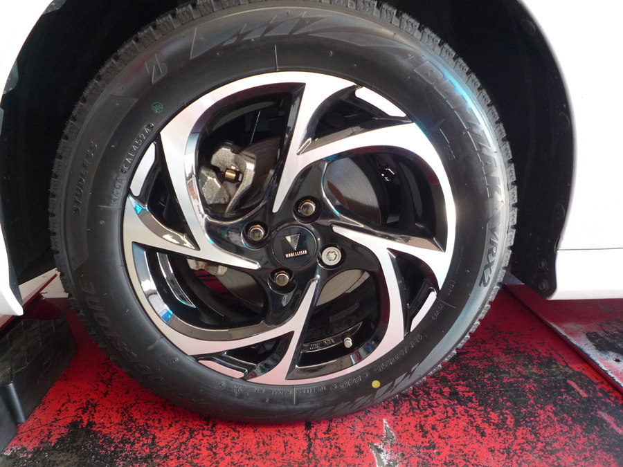 ヤリスｖｒｘ21856015 (2).JPG