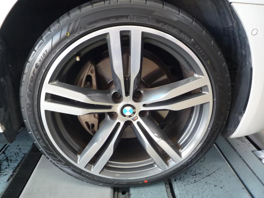 BMWアド245402753520 (2).JPG